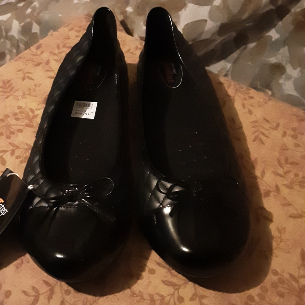 Sasha safe T step flats sz. 13